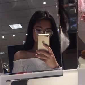 Meet your Posher, Jean